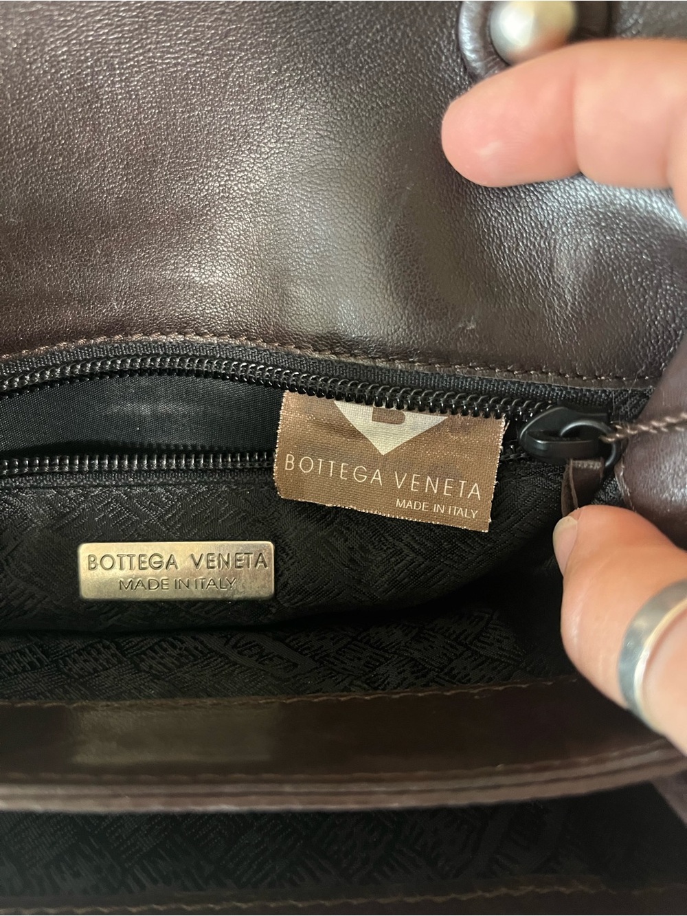 Bottega Veneta Dark Brown Intrecciato Top Handle Bag with Tortoiseshell Handle - Picture 4 of 6
